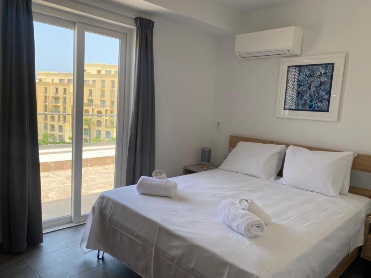 86 Spinola Bay Apartment Saint Julian's Ngoại thất bức ảnh