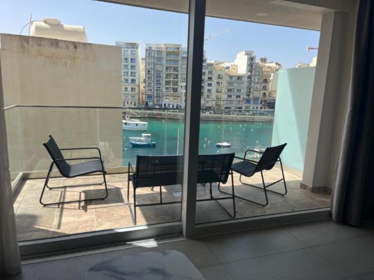 86 Spinola Bay Apartment Saint Julian's Ngoại thất bức ảnh