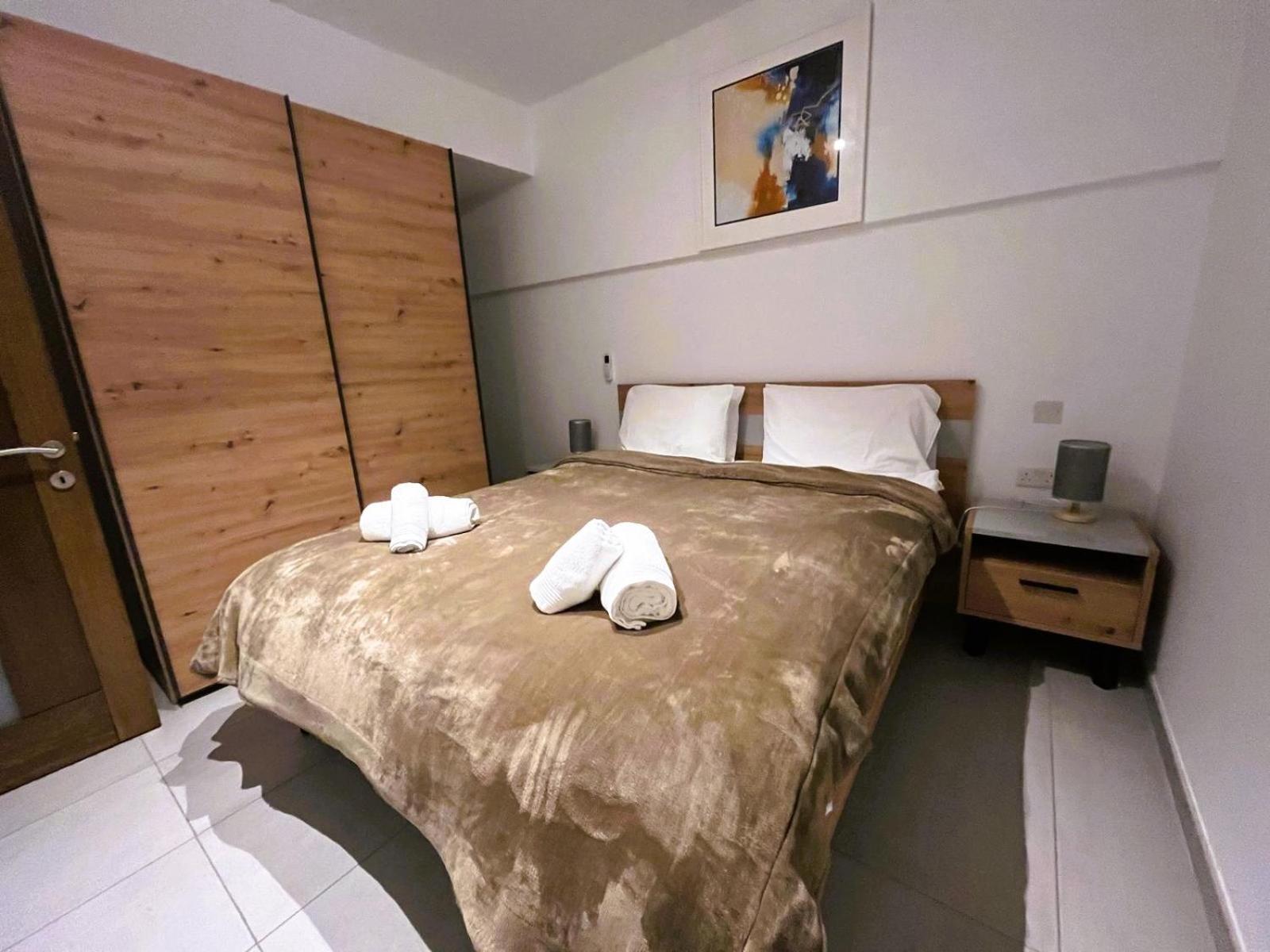 86 Spinola Bay Apartment Saint Julian's Phòng bức ảnh